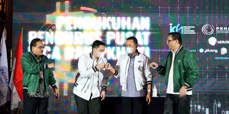 Bamsoet Lantik Pengurus ICCA dan PKHAKI