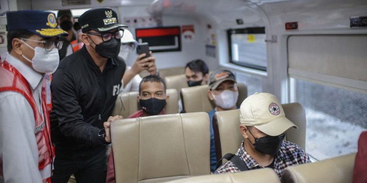 Menhub: KA Bogor – Sukabumi Beroperasi kembali Akhir Pekan Ini