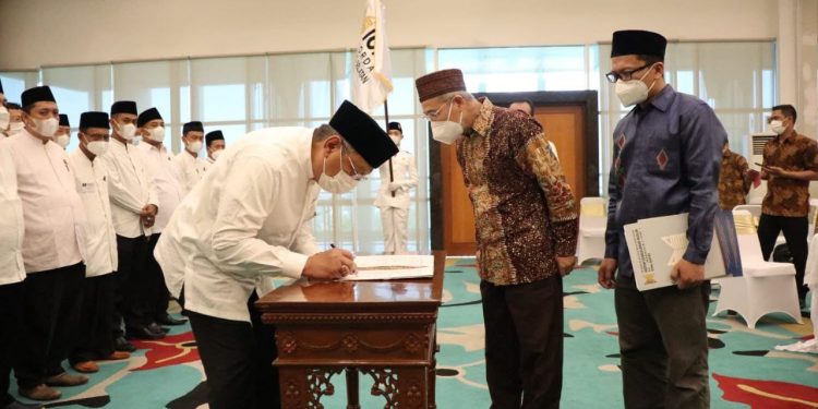 Dilantik Jadi Ketua ICMI, Benyamin akan Kembangkan Ekonomi Syariah di Sistem Pemerintahan