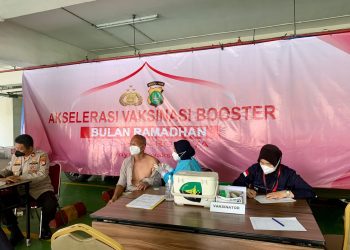 Polisi Adakan Vaksinasi Booster di Terminal Bandara Soetta