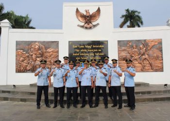 Kenang Jasa Pahlawan, Lapas Narkotika Gunung Sindur Tabur Bunga di TMP Dreded
