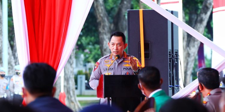 Baksos Bareng Mahasiswa dan Pemuda, Kapolri: Teruslah Berkontribusi Terbaik untuk Bangsa