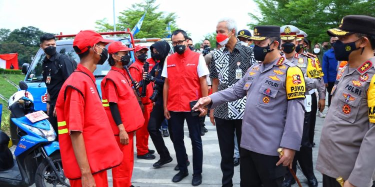 Tinjau Kalikangkung, Kapolri Imbau Pemudik Tak Paksakan Berkendara dalam Kondisi Lelah