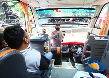 Lepas Mudik Gratis Polri, Kapolri: Bantu Masyarakat dan Kurangi Beban Jalan