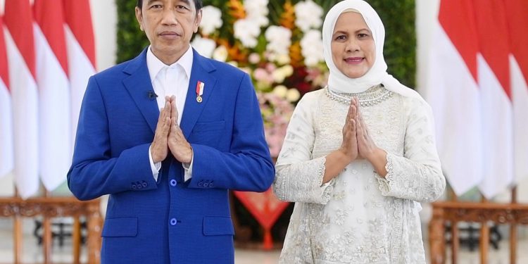 Presiden Jokowi dan Ibu Iriana Sampaikan Ucapan Selamat Idulfitri 1443 Hijriah