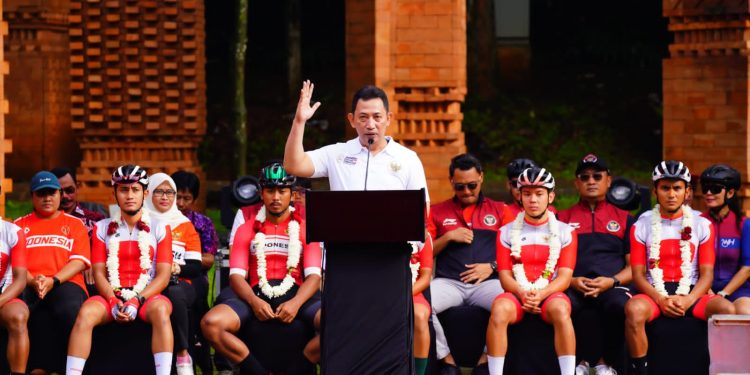 Gelar Parade Kemenangan Atlet Sea Games, Kapolri: Fokus Kembangkan Olahraga Sepeda Indonesia