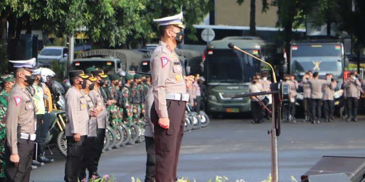 Kakorlantas Polri Pimpin Apel Gelar Pasukan Operasi Zebra Jaya Tahun 2022