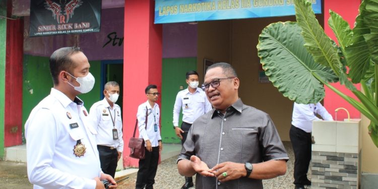 Staf Khusus Menkumham Bidang Keamanan dan Intelijen Kunker di Lapas Narkotika Gunung Sindur