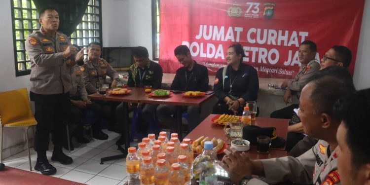 Puluhan Pekerja Ramai-ramai Curhat ke Polisi Bandara Soetta