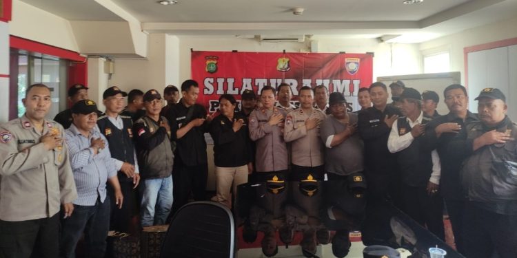 Pokdarkamtibmas Disambangi Satbinmas Polresta Bandara Soetta