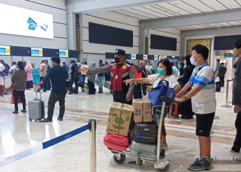 Beri Rasa Aman Pengguna Jasa Penerbangan, Polisi Sisir Terminal Bandara Soetta 