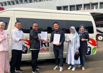 BRI Sumbang Mobil Ambulance ke Kemenpora RI