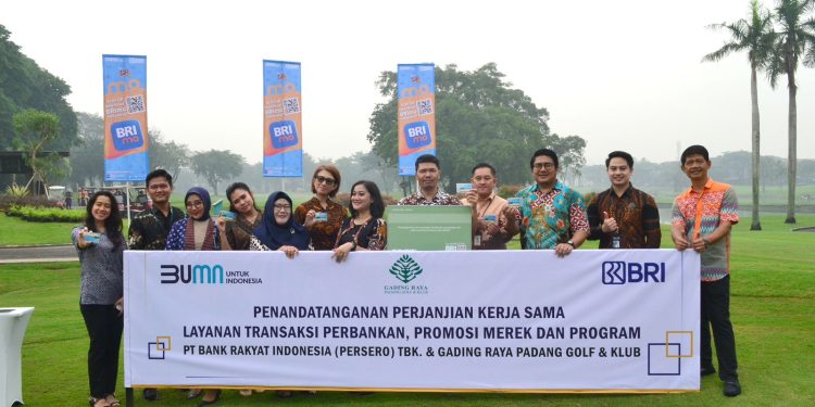 BRI Regional Office Jakarta 3 Laksanakan Kerja Sama Layanan Transaksi Perbankan, Promosi Merek dan Program Dengan Gading Raya Padang Golf & Klub.