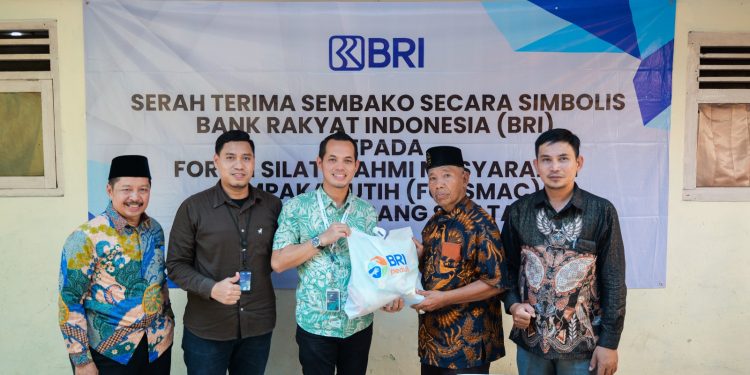 BRI Kanca Ciputat Salurkan 3.000 Paket Sembako Untuk Masyarakat Yang Membutuhkan