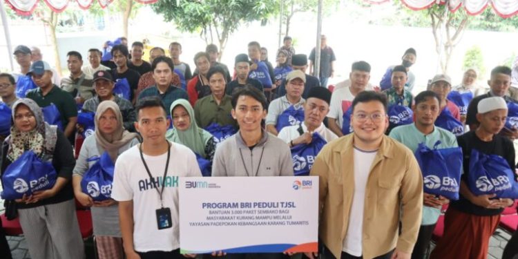 Yayasan Padepokan Kebangsaan Karang Tumaritis bersama BRI Peduli Salurkan 3000 Paket Sembako di Tangerang