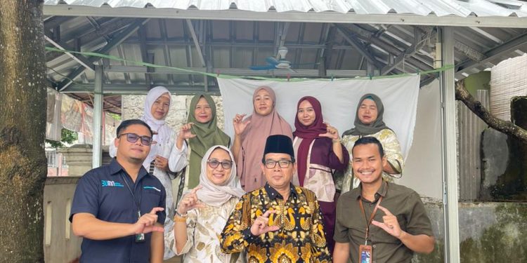 Mengenal Cahaya Cinta Carenang, Wadah Ibu-Ibu Berwirausaha, Binaan Rumah BUMN Serang