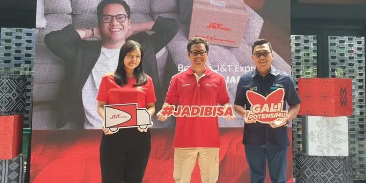J&T Express Bersama Arief Muhammad Luncurkan Kampanye #JADIBISA, Hadirkan J&T Connect Preneur Tour 5 Kota