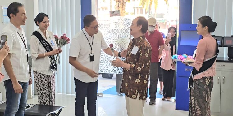 Peringati Hari Pelanggan Nasional, BRI Regional Office Jakarta 3 Tegaskan Komitmennya Layani Nasabah Sebaik Mungkin