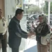 BRI Kebon Jeruk Bagi-Bagi Cokelat di Hari Pelanggan Nasional