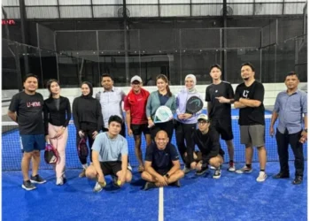 KARYAWAN BRI KC PAMULANG GELAR KEGIATAN OLAHRAGA BERSAMA MAIN PADEL