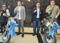 Lucky Ride 1.0: BRI Region 8 Jakarta 3 Serahkan Hadiah Dua Sepeda Motor Honda Monkey kepada Nasabah