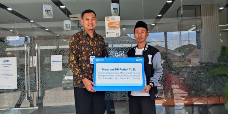 BRI BO Serang Salurkan Program BRI Peduli TJSL Paket Sembako Melalui Yayasan Al Misbahul Rusdi