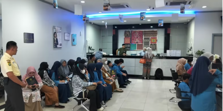 Pelayanan Nasabah PIP di BRI Cabang Pamulang Berjalan Tertib dan Lancar