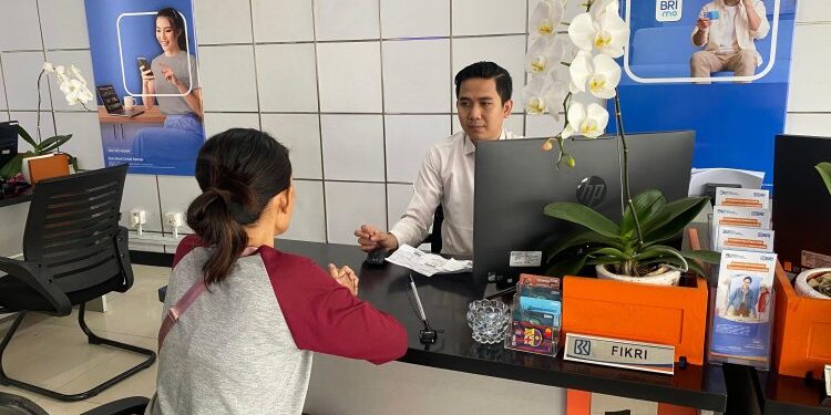 Customer Service BRI Kanca Tangerang Merdeka Hadirkan Pelayanan Nyaman dan Responsif untuk Nasabah