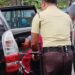 Satpam BRI KCP Hasyim Ashari Selalu Siap Membantu Nasabah Lansia