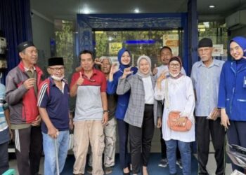 Momen Kebersamaan BRI KCP Cikokol Bersama Nasabah Pensiunan