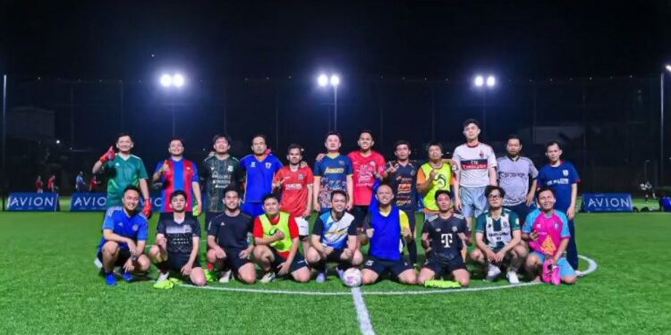 BRI Kanca Kalideres dan BRI Kanca Daan Mogot Gelar Sparing Futsal untuk Tingkatkan Kolaborasi