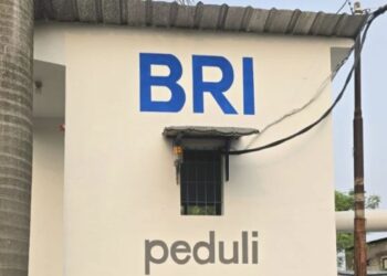 BRI Tangerang City Serahkan Bantuan Mesin Pompa Listrik untuk Perumahan Ciledug Indah 1