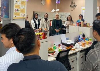 BRI KC Palmerah Gelar Program JUMCER (Jumat Ceria) untuk Pererat Kebersamaan dan Tingkatkan Semangat Kerja