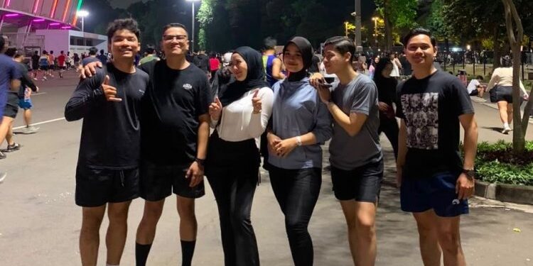 BRI KC Palmerah Tingkatkan Kebugaran dan Kekompakan melalui Kegiatan Joging Bersama di GBK